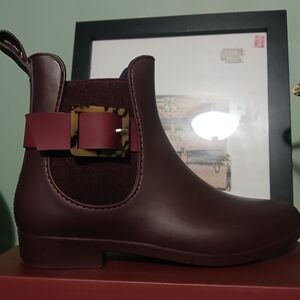 NIB Rain Boots Henry Ferrera